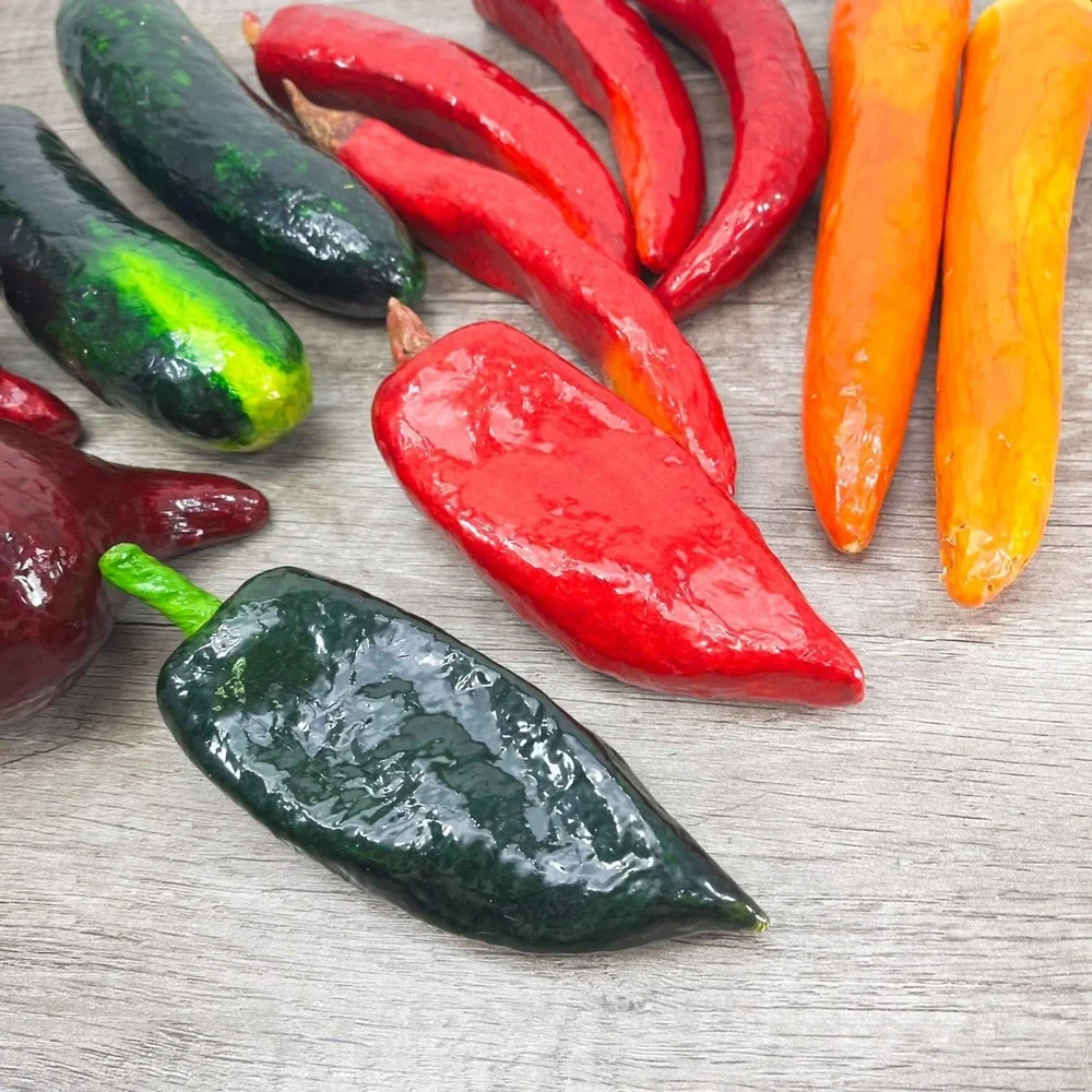 Vintage Handmade Paper Mache Glossy Fruit‎ & Vegetables Folk Art Hecho En Mexico